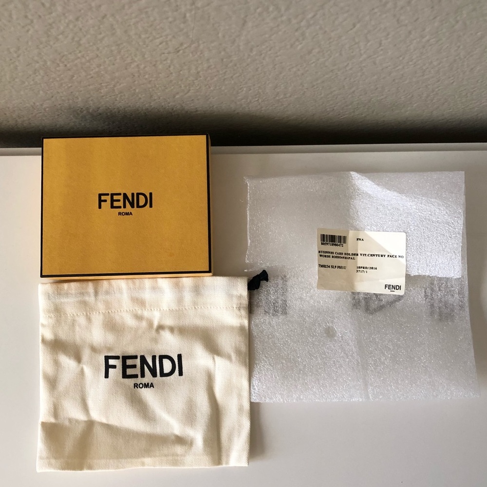 Fendi Card holder’s box